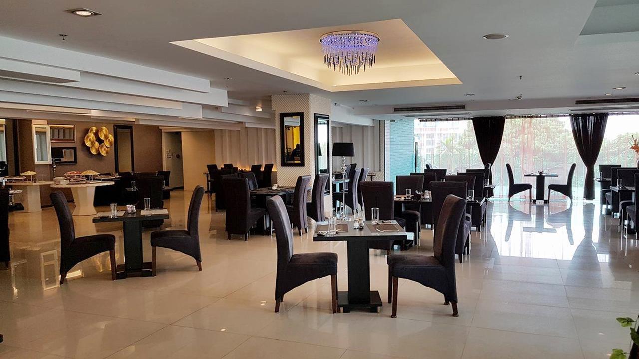 Rashmi'S Plaza Hotel Vientiane Buitenkant foto