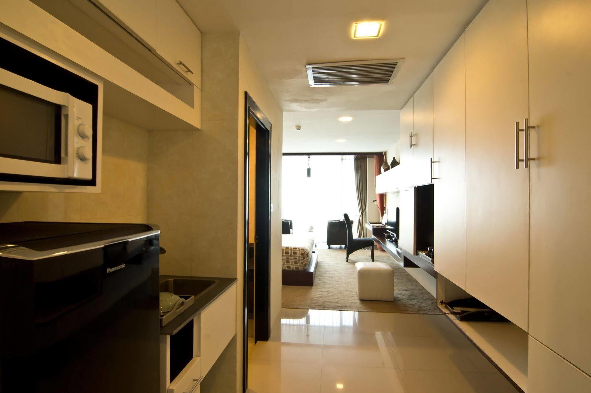 Rashmi'S Plaza Hotel Vientiane Buitenkant foto