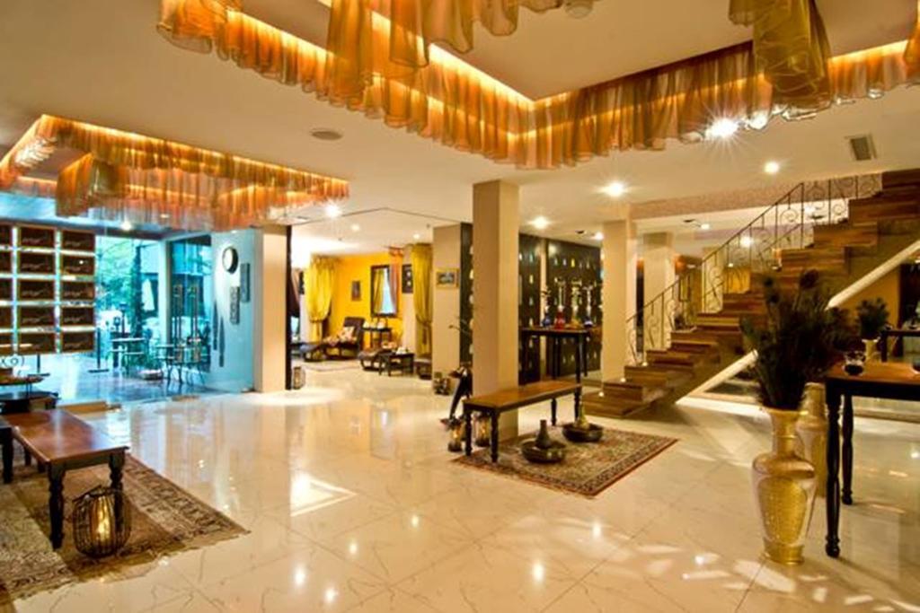 Rashmi'S Plaza Hotel Vientiane Buitenkant foto