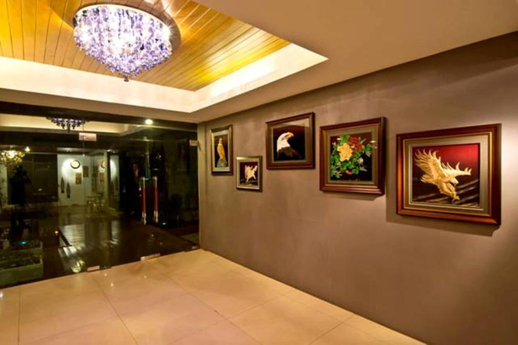 Rashmi'S Plaza Hotel Vientiane Buitenkant foto